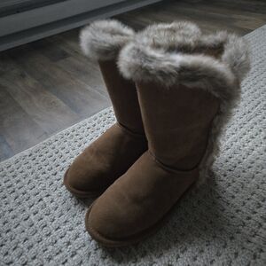 Womens BearPaw Boots